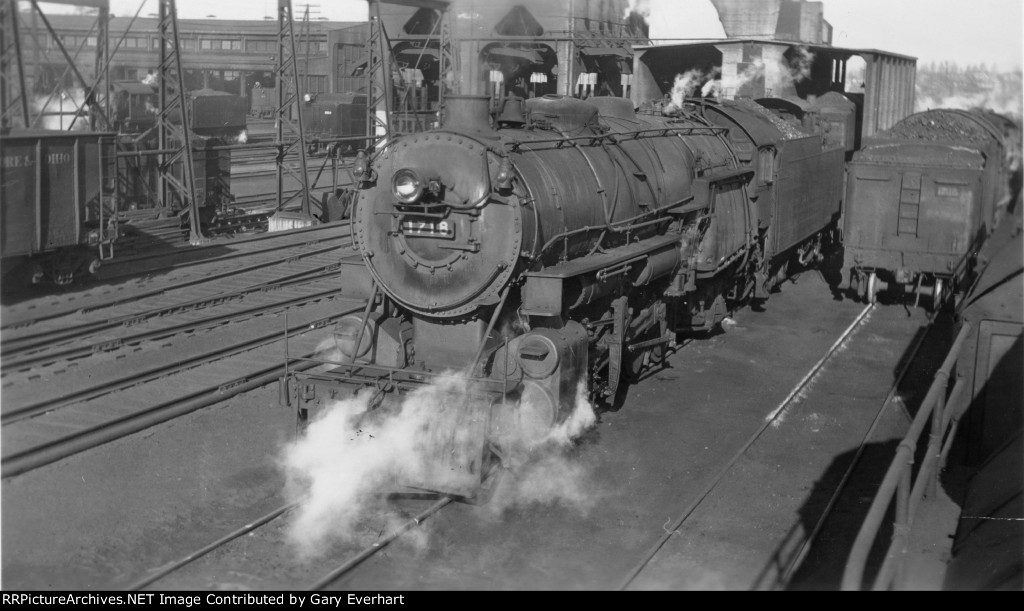 RDG 2-8-2 #1718 - Reading